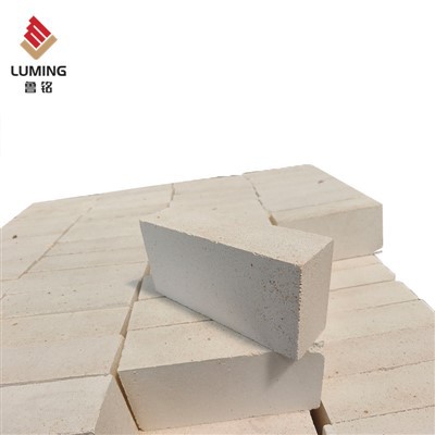 Paagutatud korundll tellis